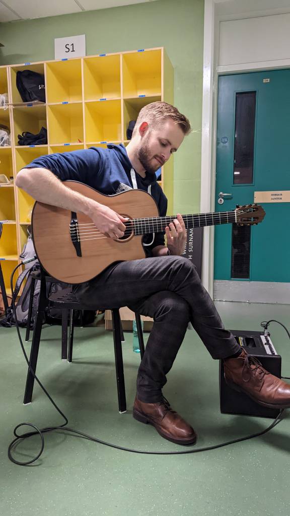 Sonke meinen , McClaren Guitars